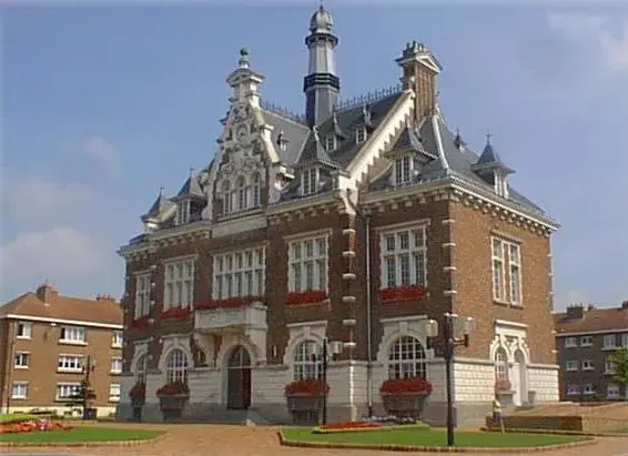 Isolation Par l’Extérieur Isolation par l'extérieur Houplines