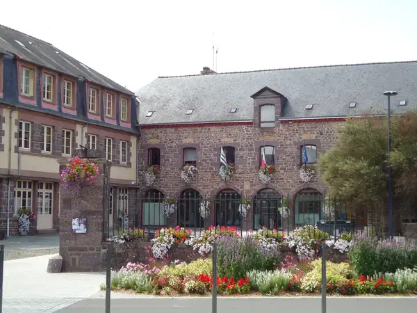 Isolation Par l’Extérieur Isolation par l'extérieur Montfort-sur-Meu